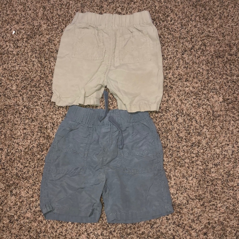 Set of 2 toddler boy shorts